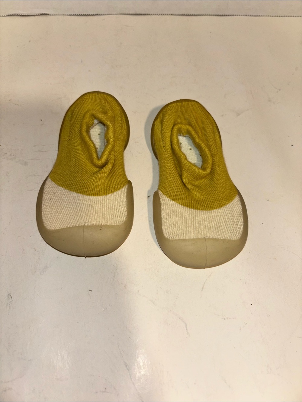Unbranded Yellow and Cream Slip-On Baby Sock Shoes 12.5 Unisex